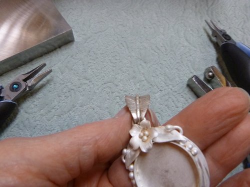 Judy Larson's Semi Snap-on Bail - , Findings & Components, Toggles & Clasps, Earwire & Headpin, Oxidizing Wire, Oxidizing, Antiquing Wire, Antiquing, Texturing, Butane Torch, Soldering, Solder, snap on bail